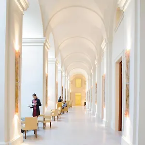 Mandarin Oriental, Prága