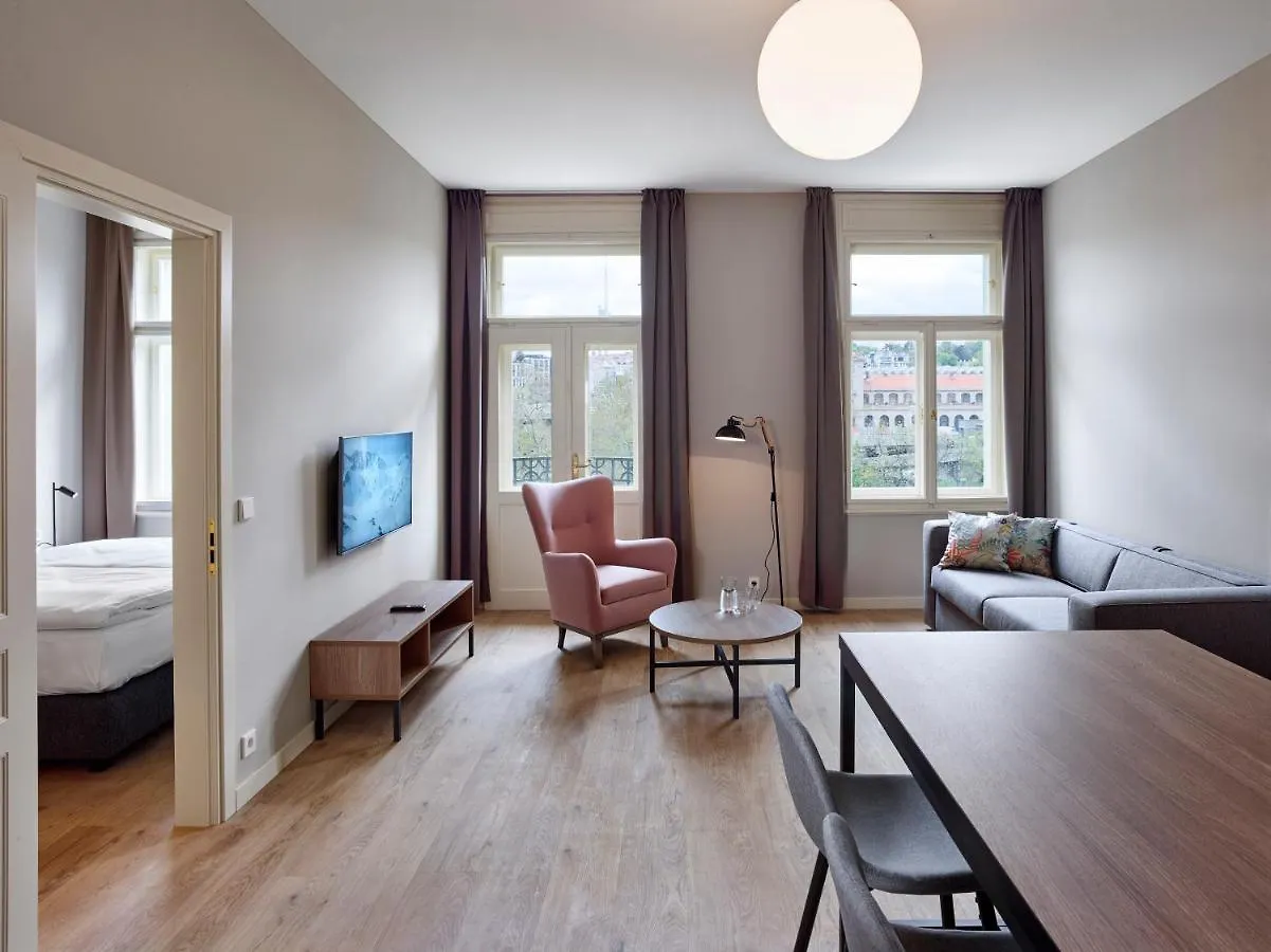 Aparthotel Franz By Zeitraum Praga 4*,